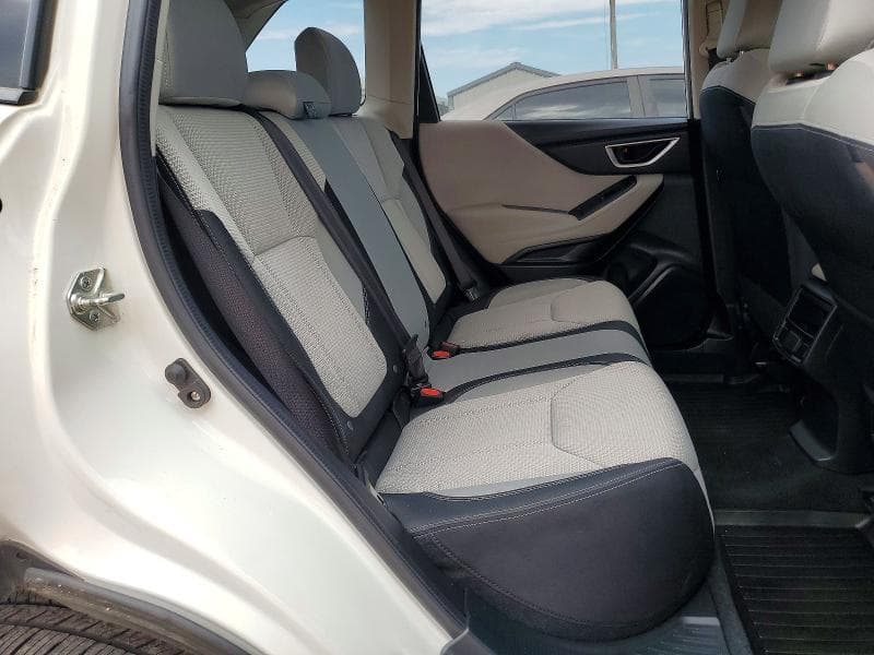 2021 SUBARU FORESTER 10