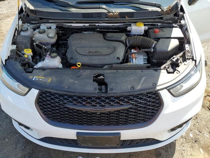 2024 CHRYSLER PACIFICA HYBRID SELECT 12