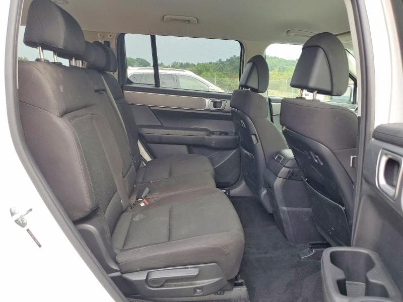 2026 HYUNDAI SANTA FE SE 11