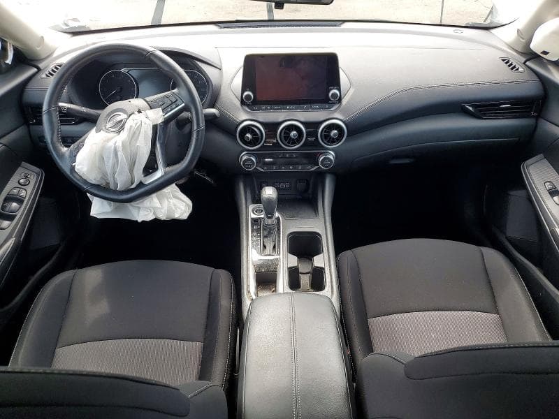 2025 NISSAN SENTRA SV 8