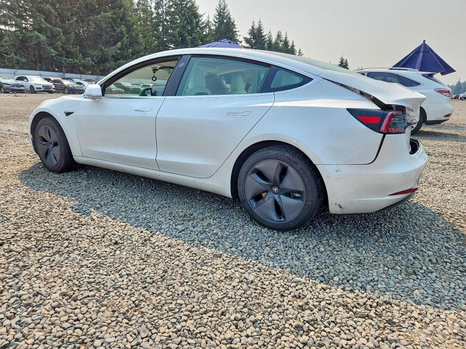 2020 TESLA MODEL 3 2