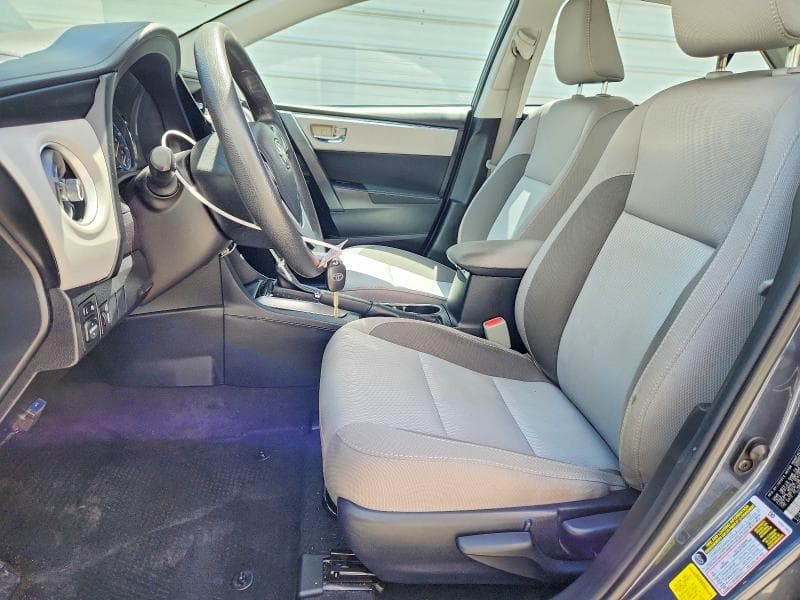 2017 TOYOTA COROLLA LE 7