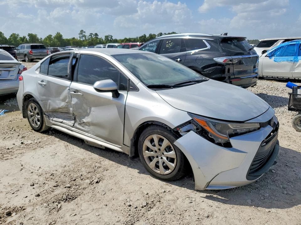 2025 TOYOTA COROLLA LE 4
