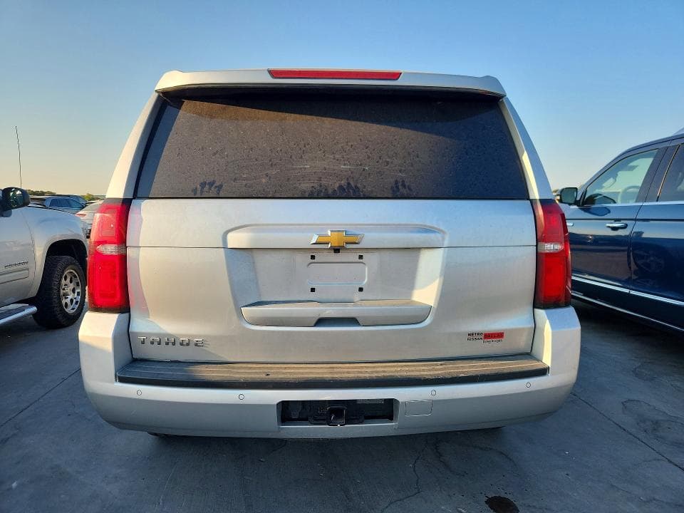 2020 CHEVROLET TAHOE C1500 LT 6
