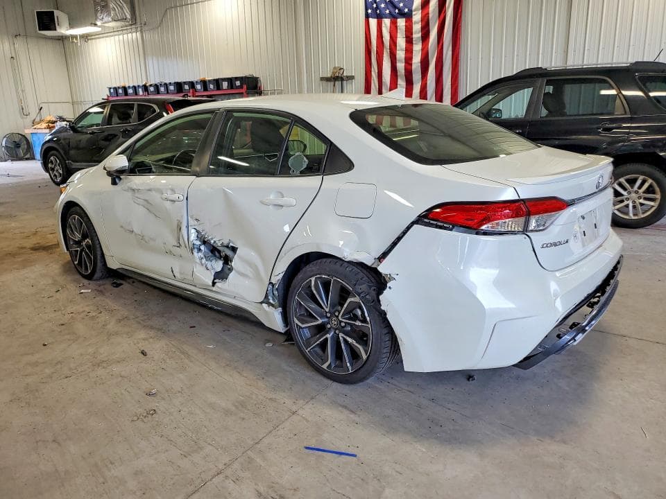 2021 TOYOTA COROLLA SE 2