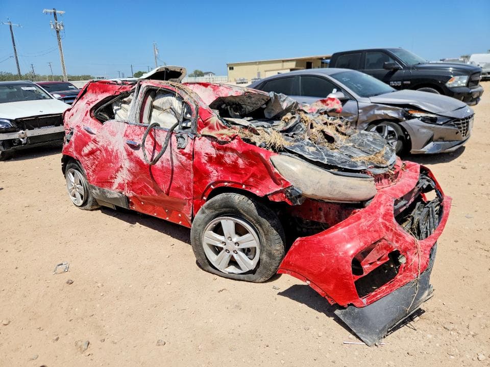 2018 CHEVROLET TRAX 1LT 4