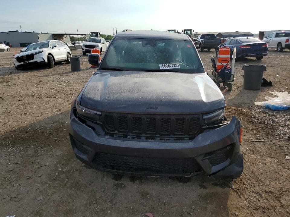 2025 JEEP GRAND CHEROKEE LIMITED 5