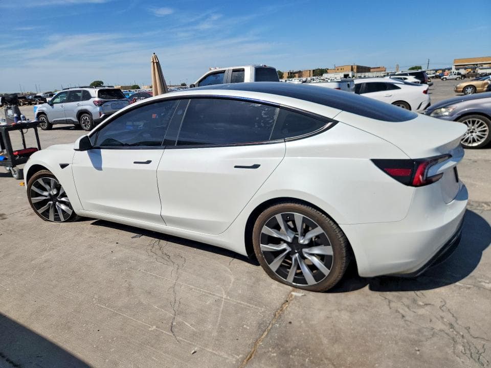2024 TESLA MODEL 3 2