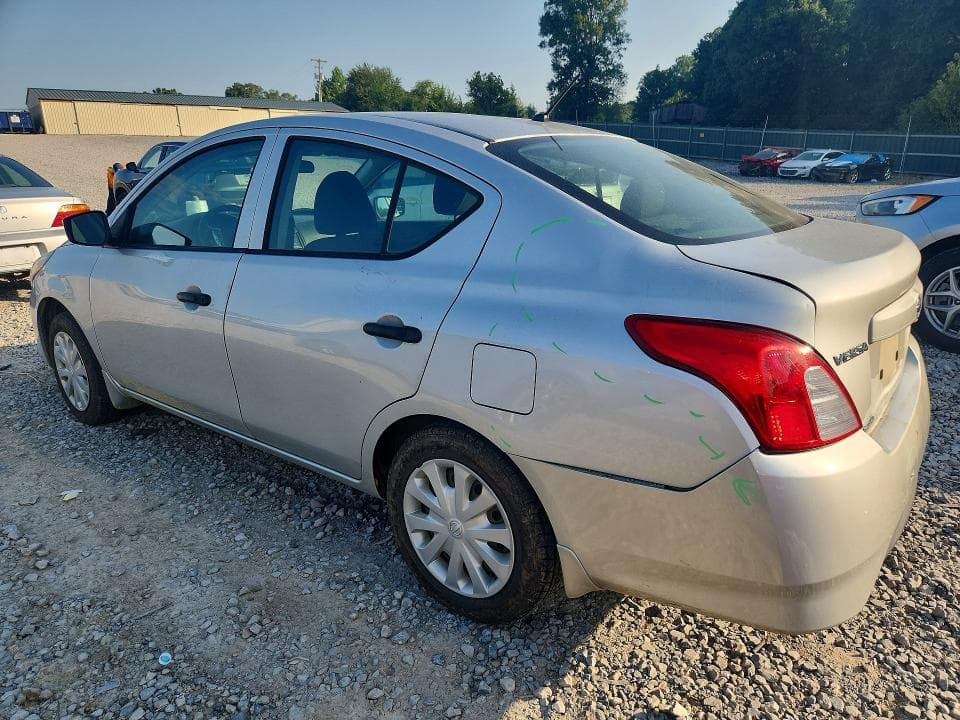 2019 NISSAN VERSA S 2