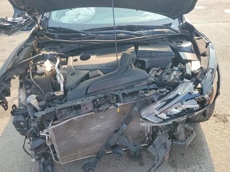 2018 NISSAN ALTIMA 2.5 SR 11