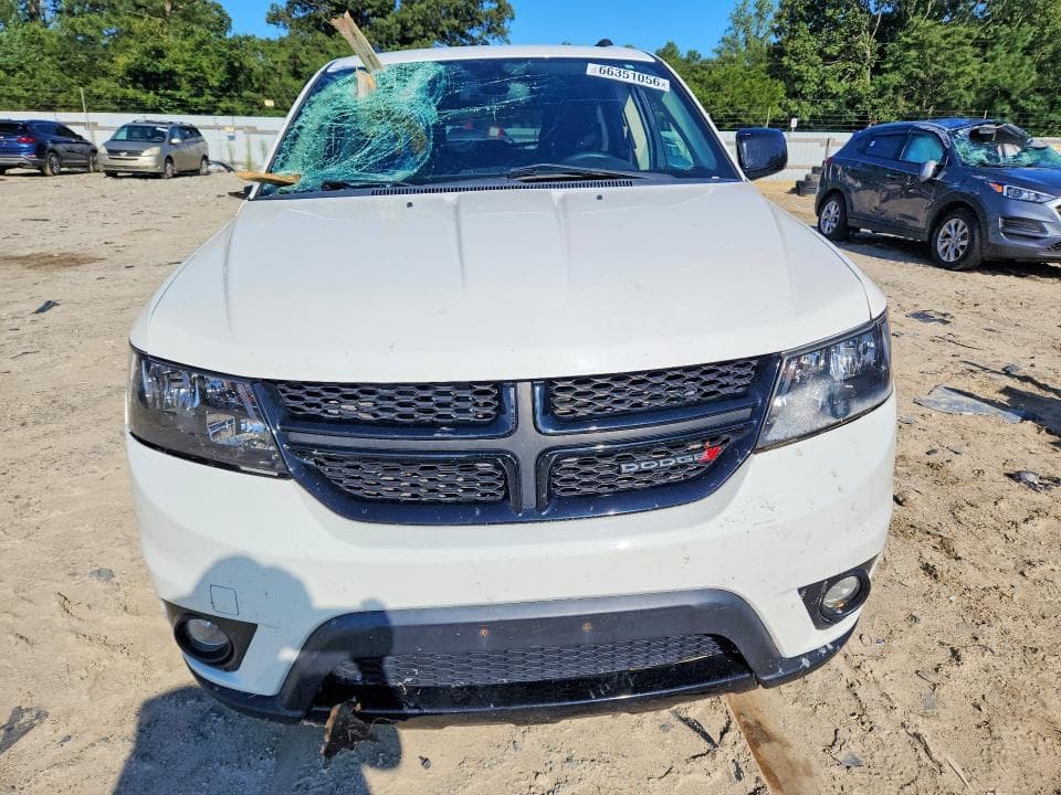 2019 DODGE JOURNEY SE 5