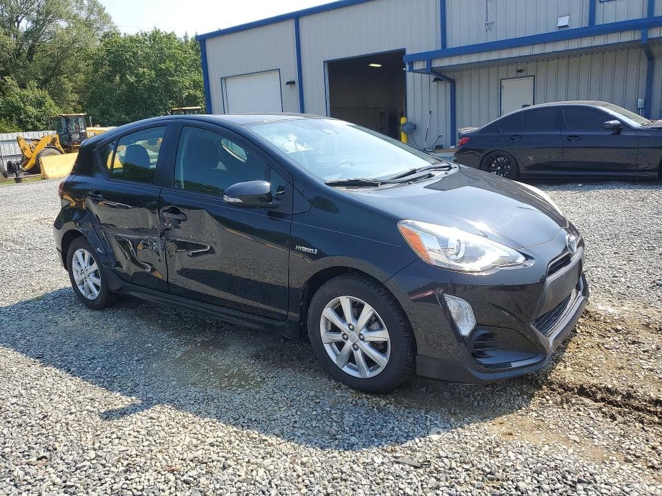 2017 TOYOTA PRIUS C TWO 4