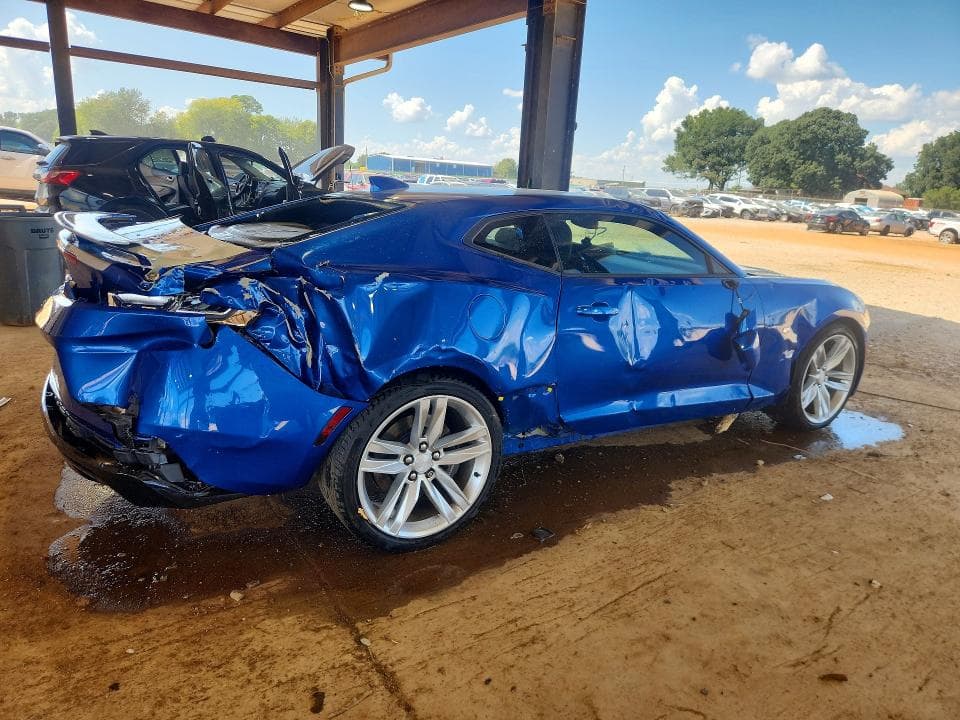 2018 CHEVROLET CAMARO SS 3