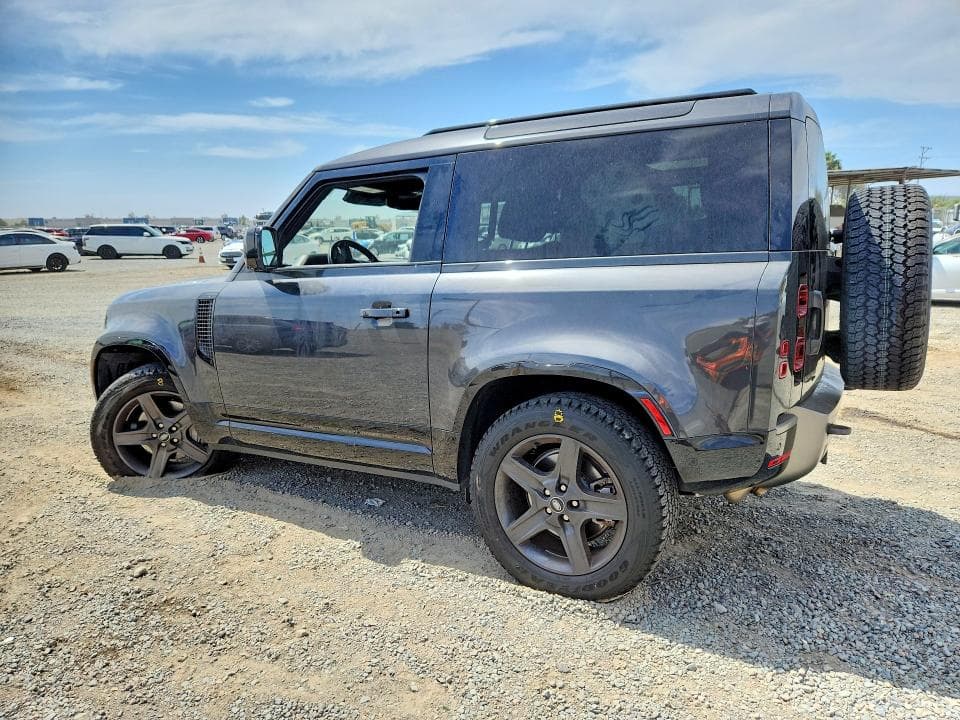 2022 LAND ROVER DEFENDER 90 X-DYNAMIC HSE 2