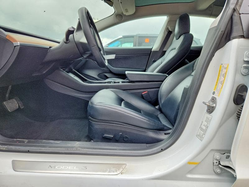 2020 TESLA MODEL 3 12