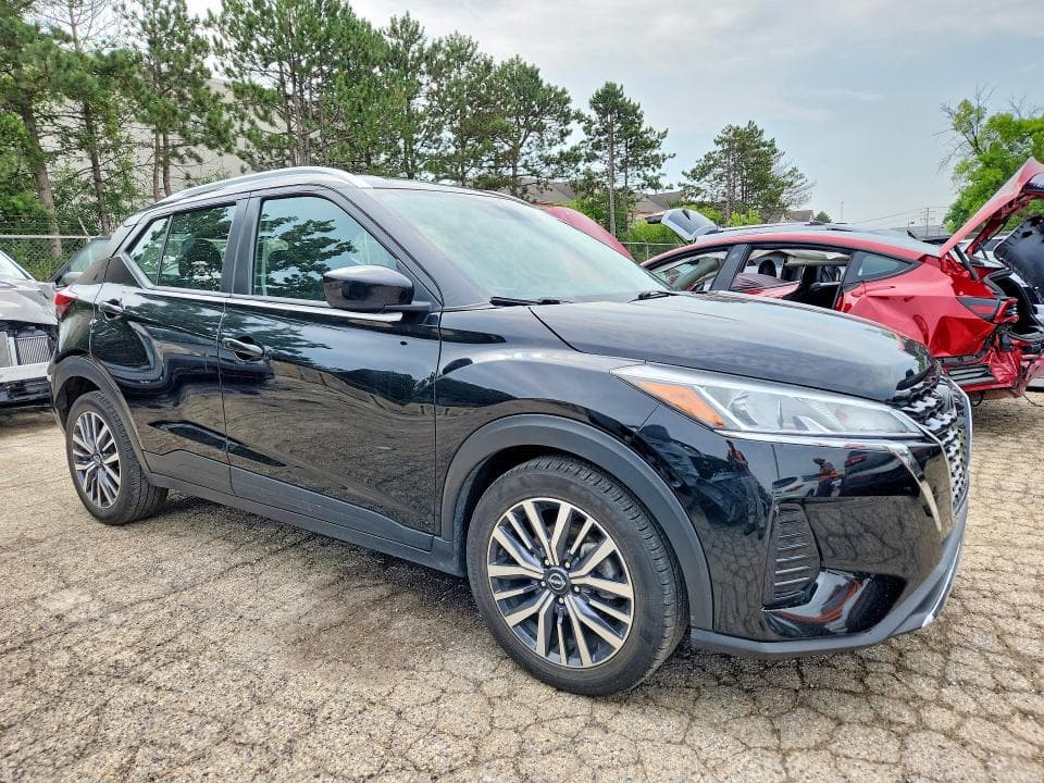 2023 NISSAN KICKS SV 4