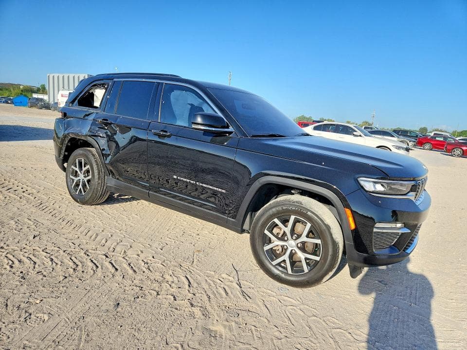 2025 JEEP GRAND CHEROKEE LIMITED 4