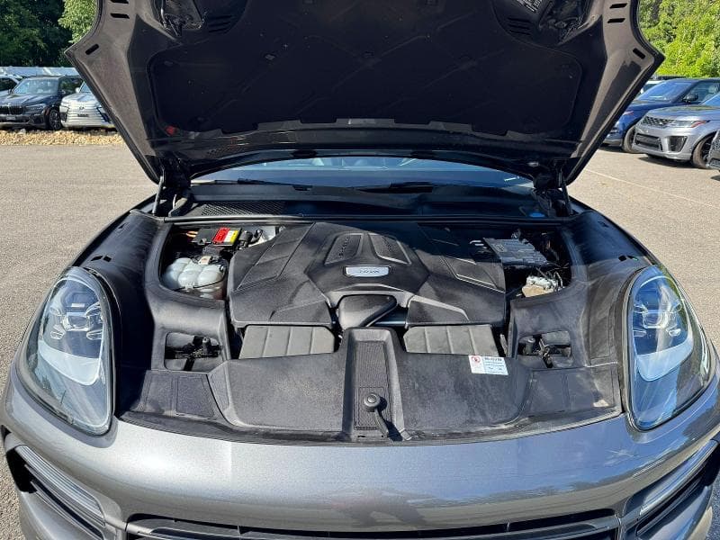 2019 PORSCHE CAYENNE 9