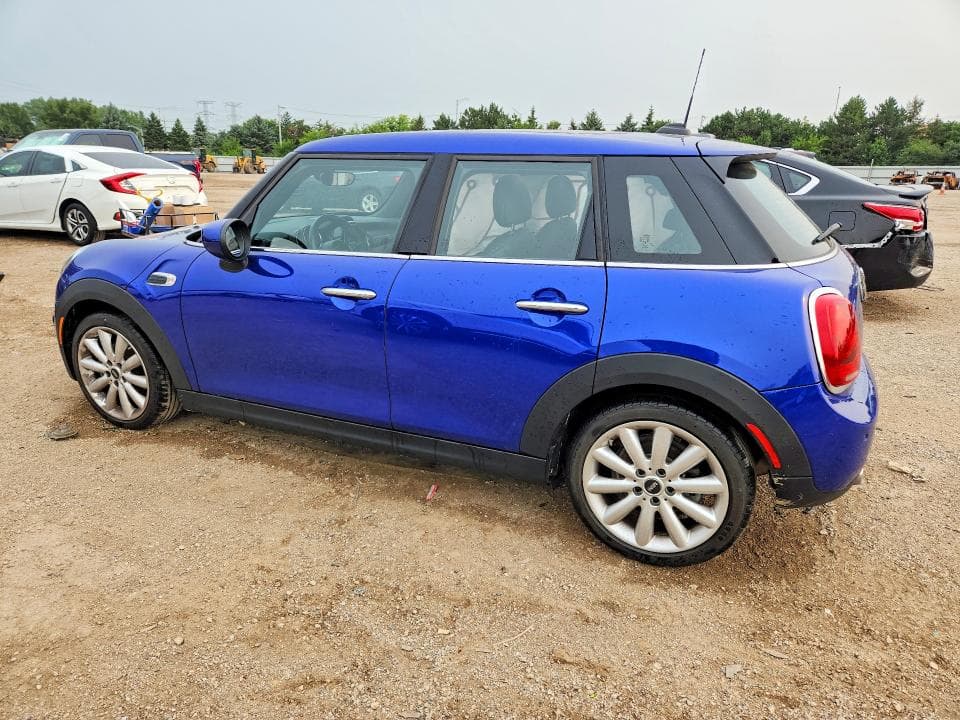 2021 MINI COOPER 2