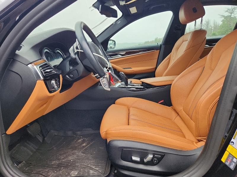 2019 BMW 530XE 7