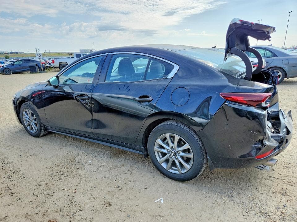 2024 MAZDA 3 SELECT SPORT 2