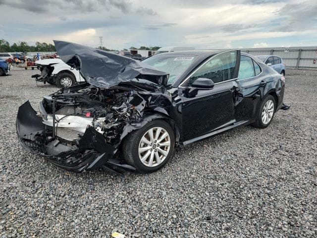 2020 TOYOTA CAMRY LE - 1