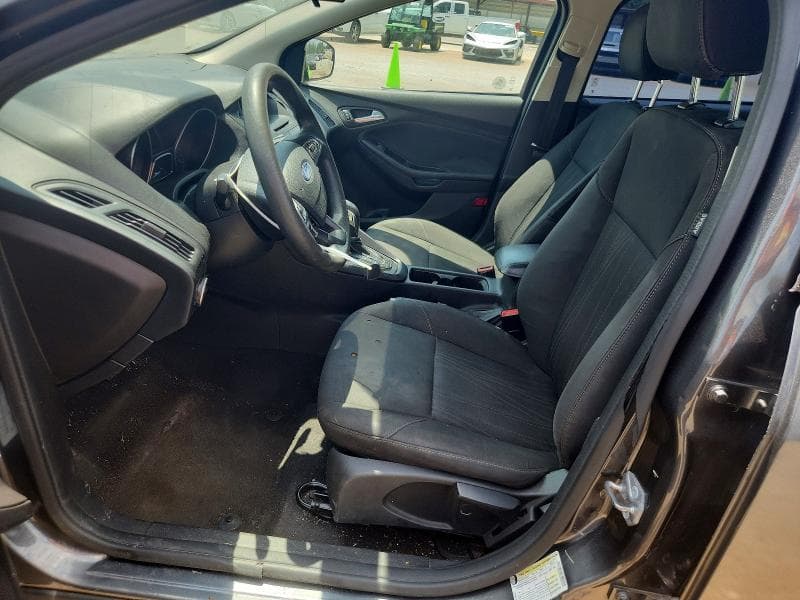 2017 FORD FOCUS SE 7