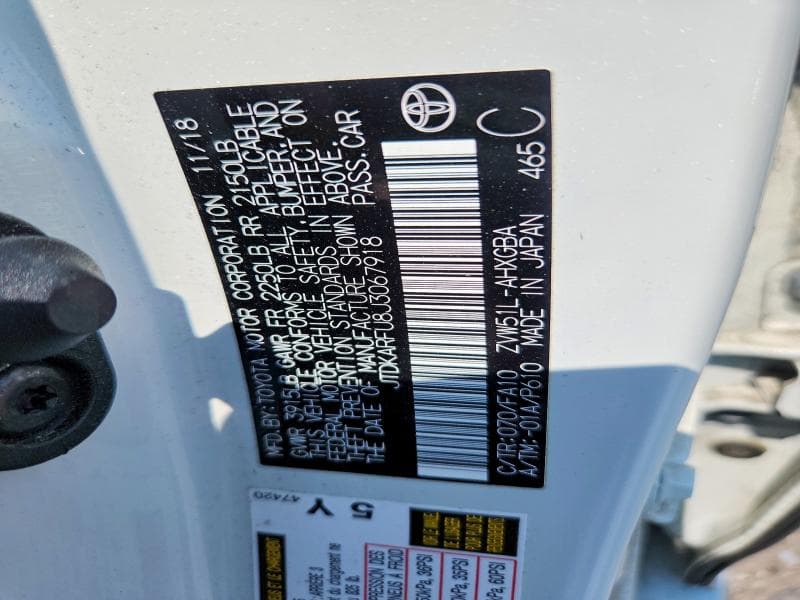 2018 TOYOTA PRIUS THREE 12