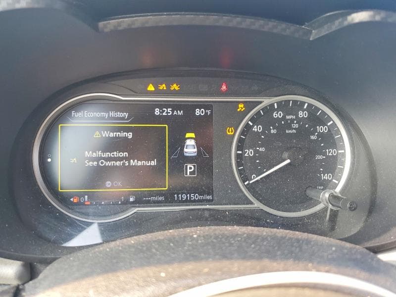 2021 NISSAN VERSA SV 9