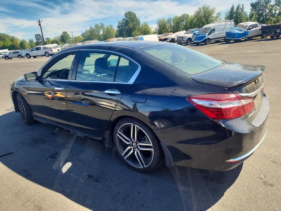 2017 HONDA ACCORD SPORT 2