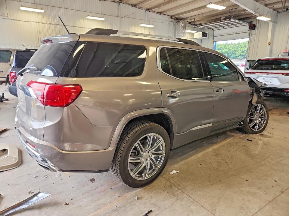 2019 GMC ACADIA DENALI 3