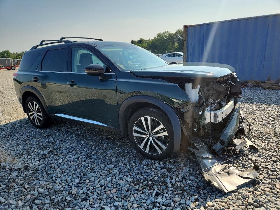 2025 NISSAN PATHFINDER PLATINUM 4