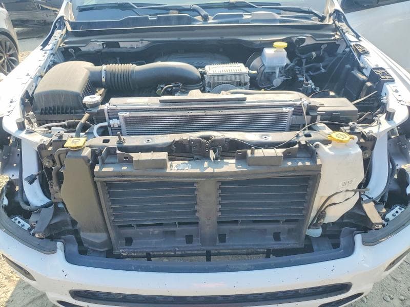 2024 RAM 1500 LARAMIE 11