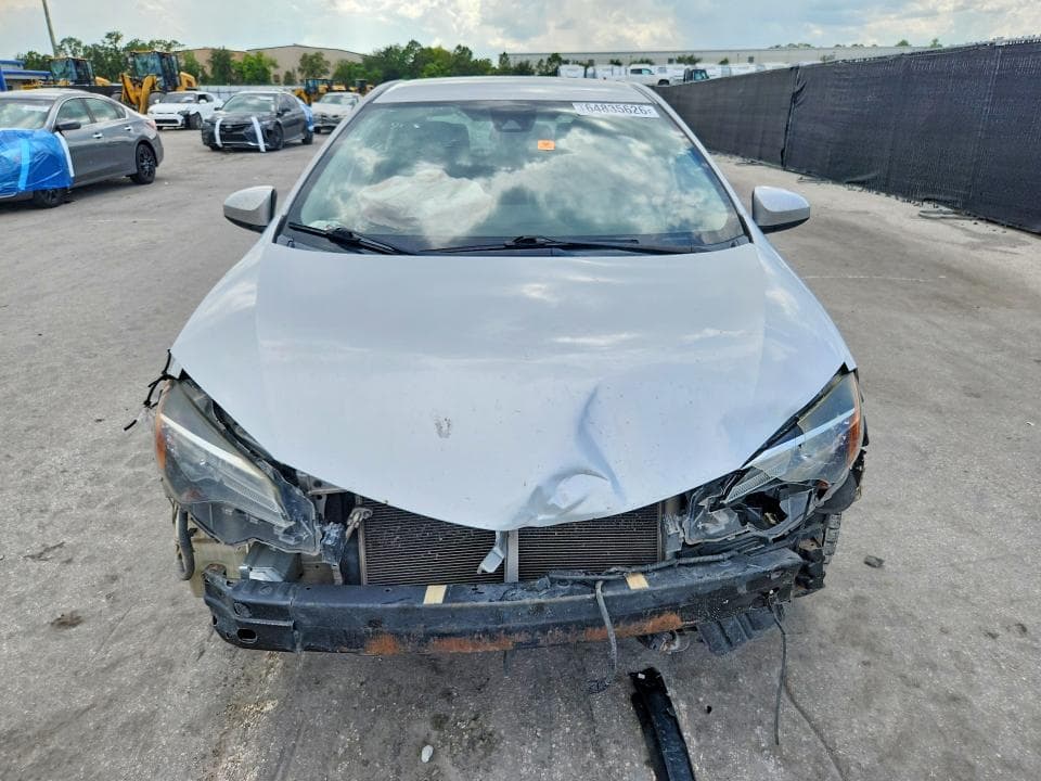 2017 TOYOTA COROLLA LE 5