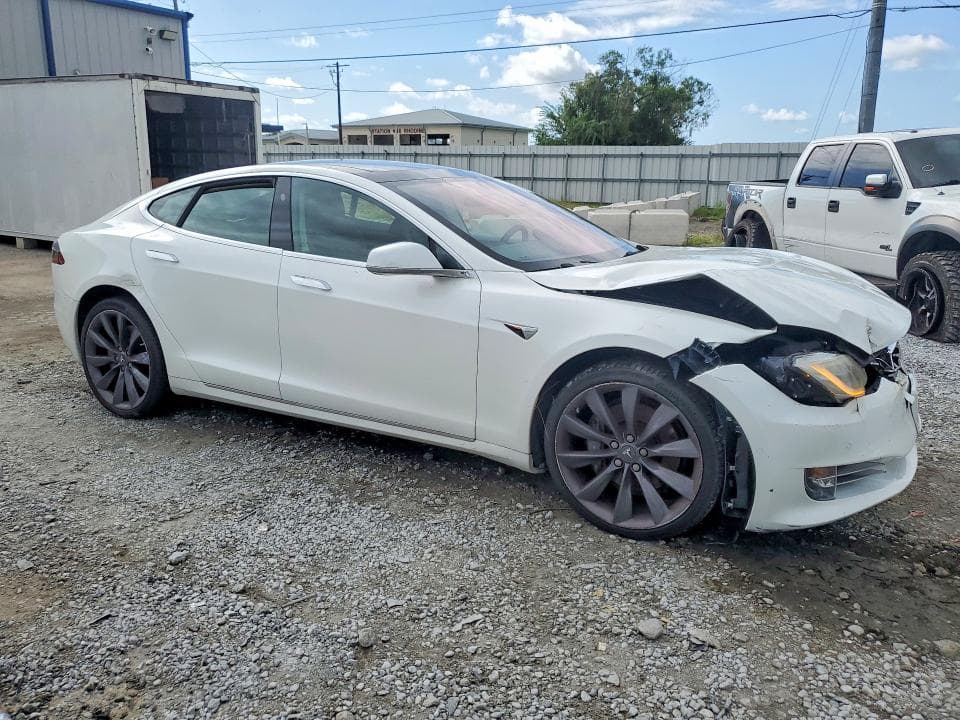 2017 TESLA MODEL S 4