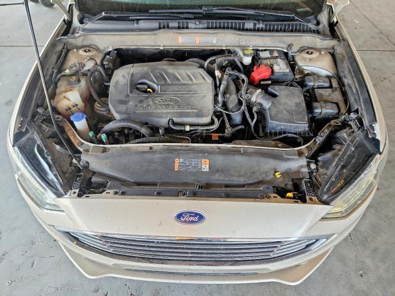 2017 FORD FUSION SE 11