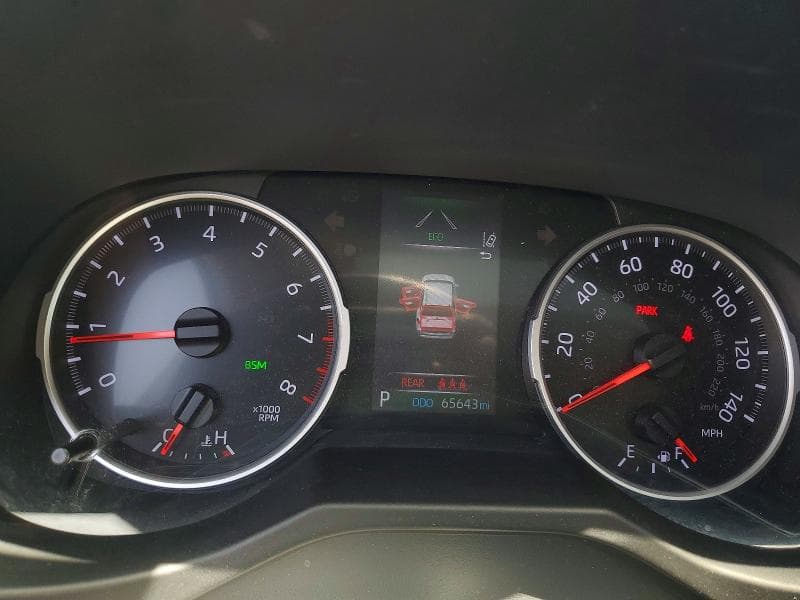2019 TOYOTA RAV4 XLE PREMIUM 9