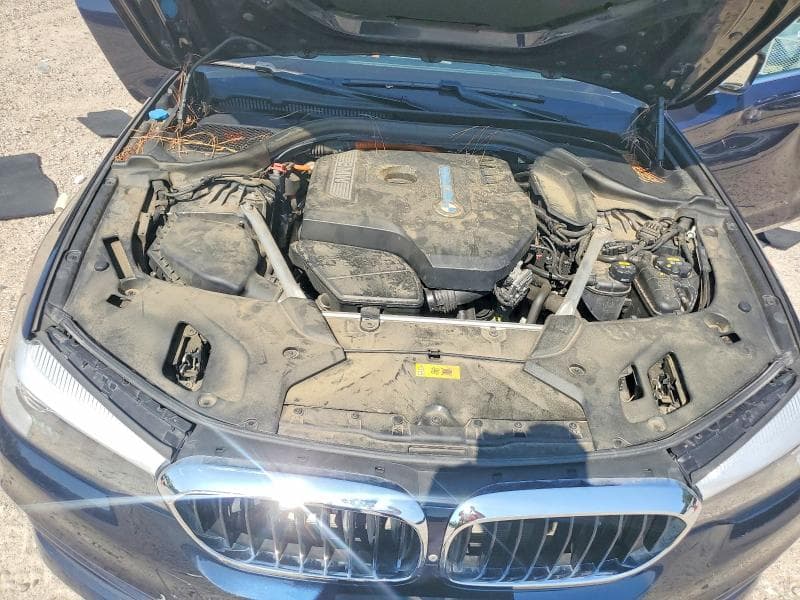2019 BMW 530XE 22