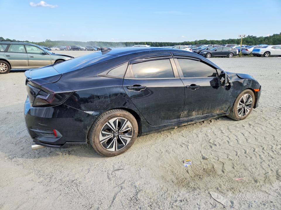 2017 HONDA CIVIC EX 3