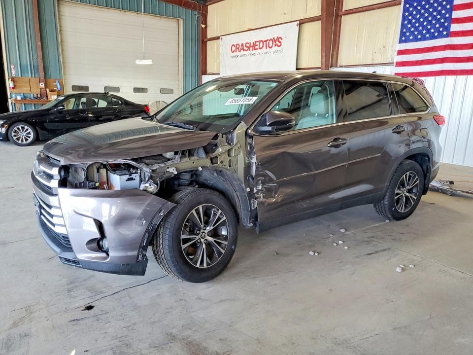 2019 TOYOTA HIGHLANDER LE PLUS - 1