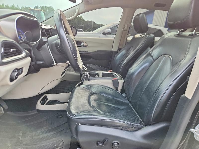 2018 CHRYSLER PACIFICA LIMITED 7