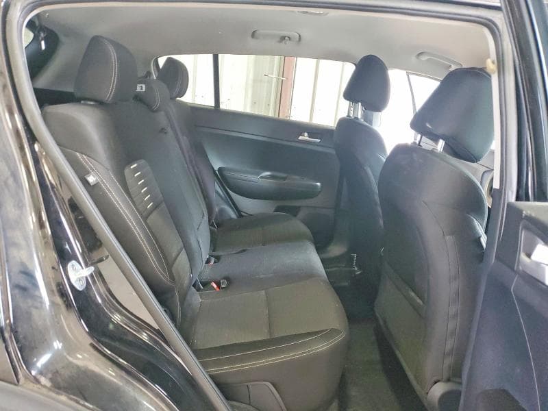 2017 KIA SPORTAGE LX 11