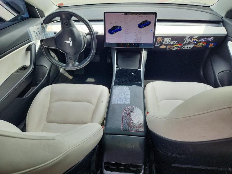 2018 TESLA MODEL 3 8