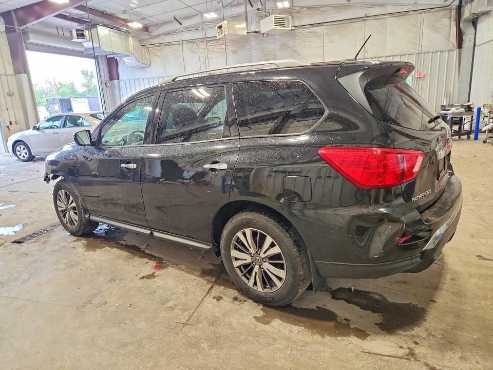 2018 NISSAN PATHFINDER S 2