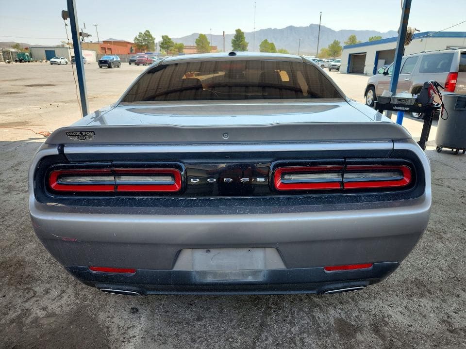 2018 DODGE CHALLENGER SXT 6