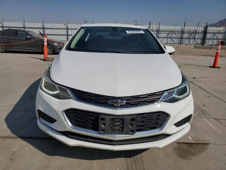 2017 CHEVROLET CRUZE LT 5