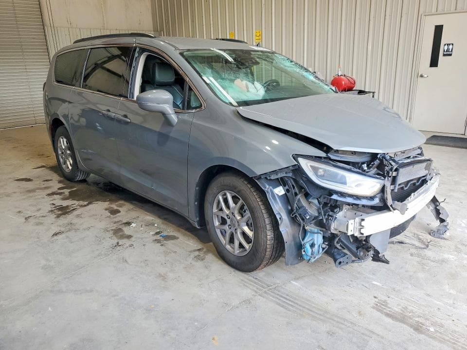 2022 CHRYSLER PACIFICA TOURING L 4