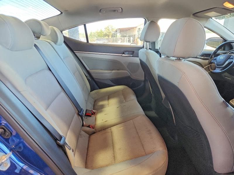 2017 HYUNDAI ELANTRA SE 10