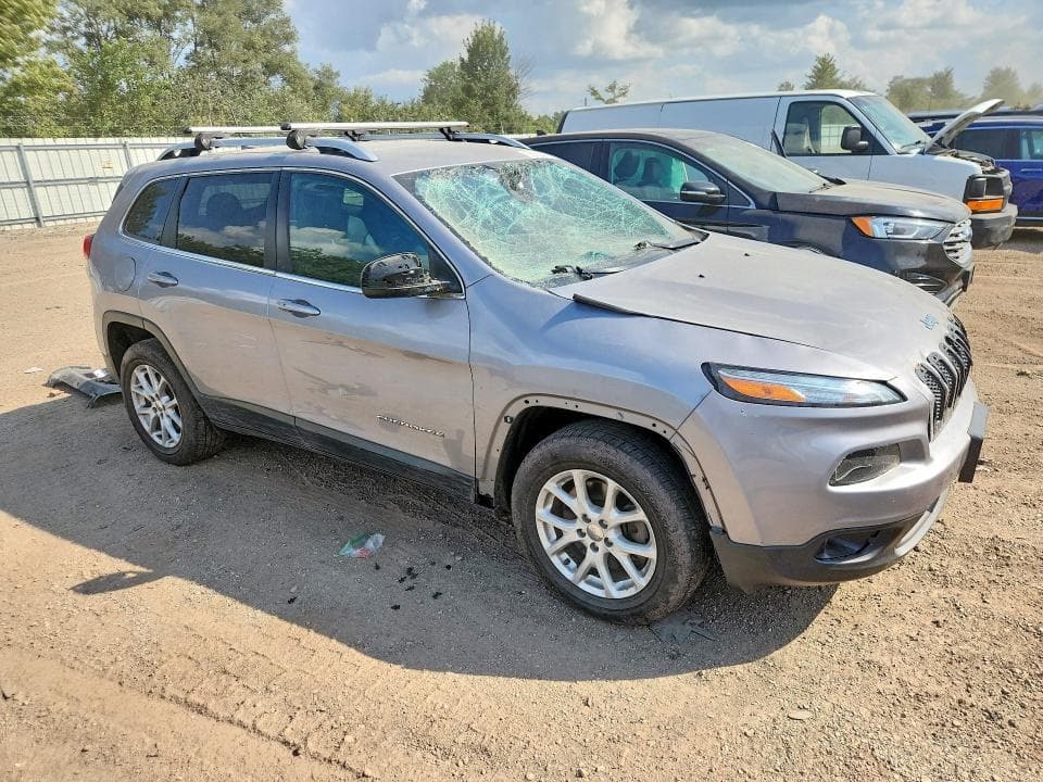 2018 JEEP CHEROKEE LATITUDE PLUS 4