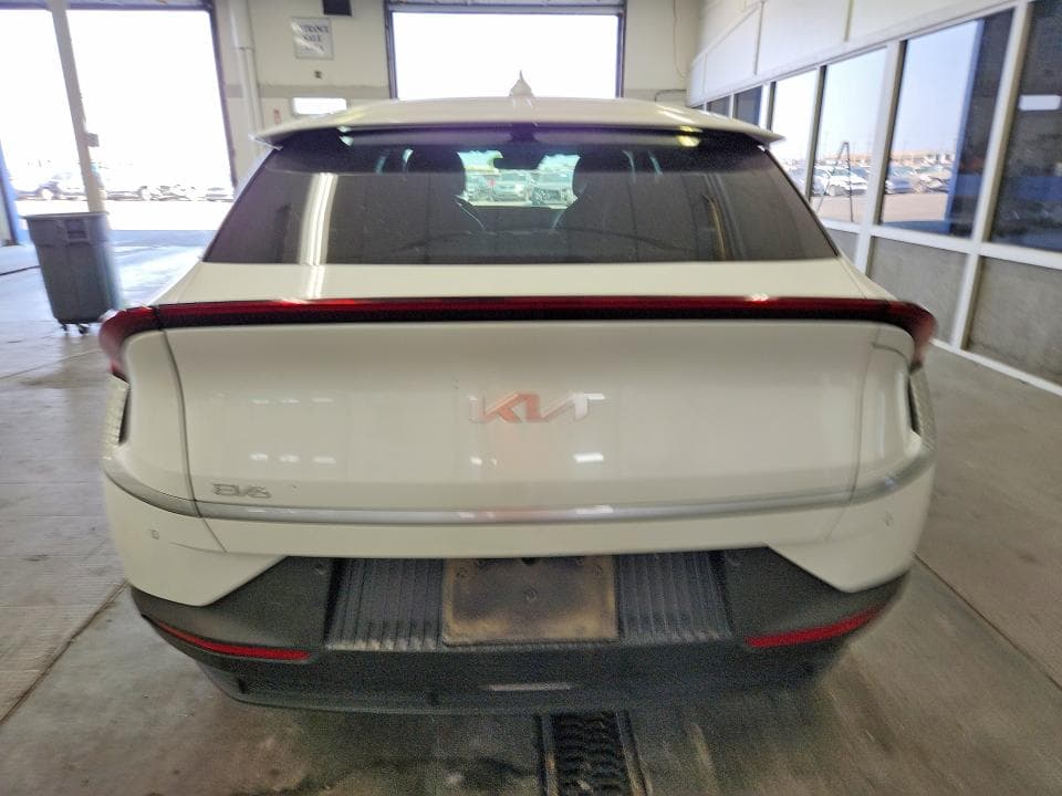 2024 KIA EV6 LIGHT LONG RANGE 6